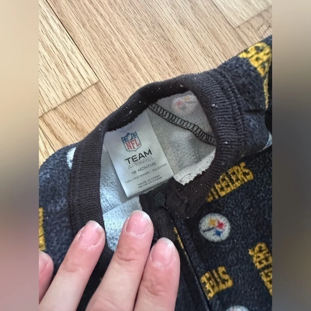 Steelers footed onsie, footsie